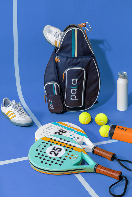 palas de padel y bolsa de pickleball y padel azul palapadelpick